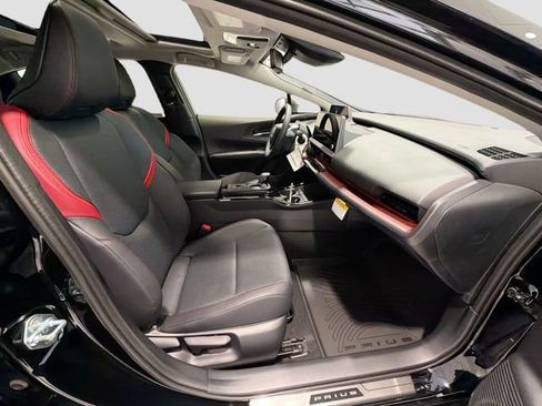 New 2026 Toyota Prius Plug-In Hybrid image 21