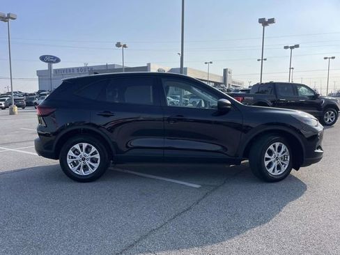 Used 2025 Ford Escape Active image 2