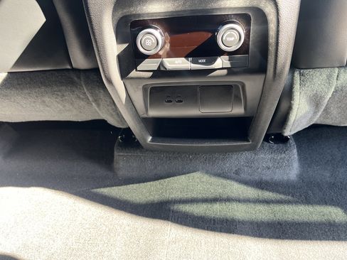 Used 2025 Buick Enclave Sport Touring w/ LPO, Floor Liner Package image 17