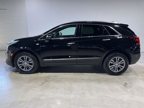 Used 2022 Cadillac XT5 Premium Luxury w/ LPO, Floor Liner Package AWD/4WD image 4