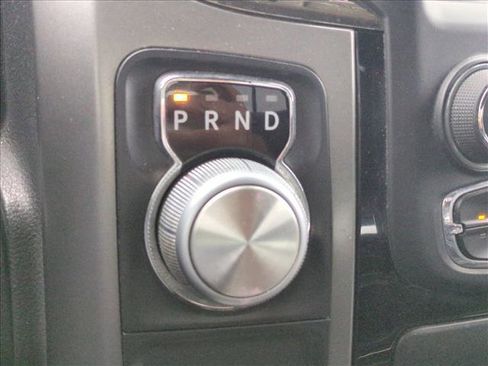 Used 2015 RAM 1500 Sport w/ Convenience Group image 8