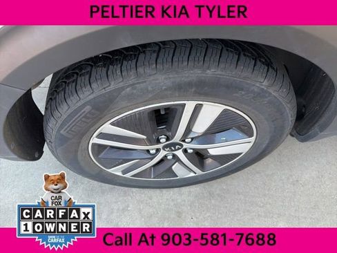 Certified 2020 Kia Niro LXS image 13