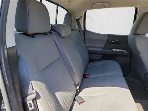 Used 2023 Toyota Tacoma SR5 RWD image 13