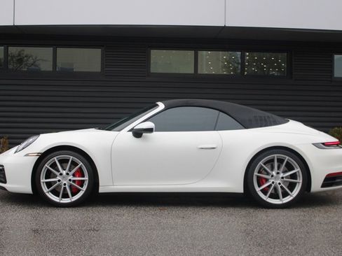 Used 2021 Porsche 911 Carrera 4S image 2