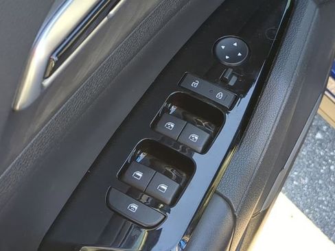 Used 2024 Kia Sportage X-Line w/ X-Line Premium Package image 17