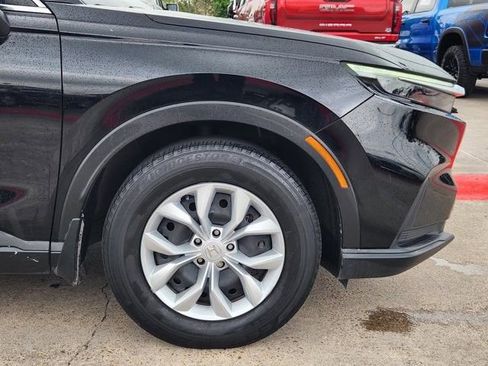 Used 2023 Honda CR-V LX image 8