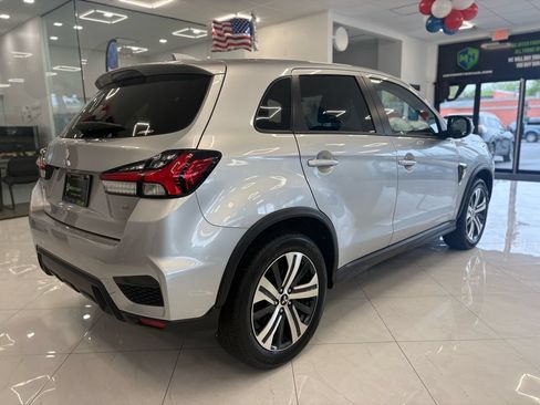 Used 2025 Mitsubishi Outlander Sport ES AWD/4WD image 12
