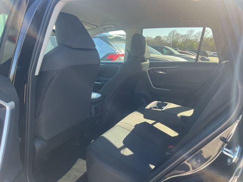 Used 2025 Toyota RAV4 XLE image 10