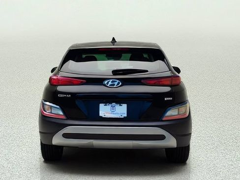 Used 2022 Hyundai Kona SE AWD/4WD image 4