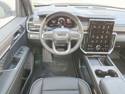 New 2026 GMC Acadia Denali w/ Super Cruise Package FWD image 11