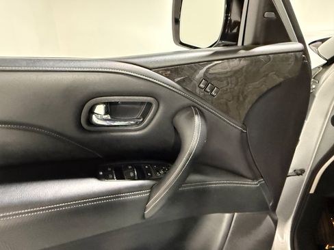 Used 2020 INFINITI QX80 Luxe w/ Proassist Package image 15