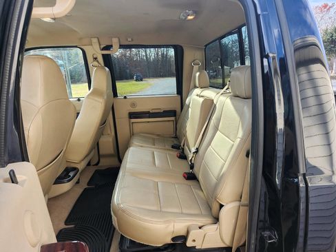 Used 2008 Ford F250 Lariat image 14