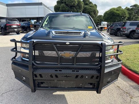 Used 2017 Chevrolet Silverado 2500 LTZ w/ Duramax Plus Package AWD/4WD image 8