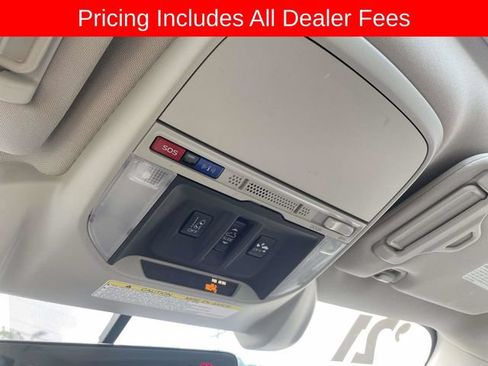 Used 2021 Subaru Forester Premium AWD/4WD image 24