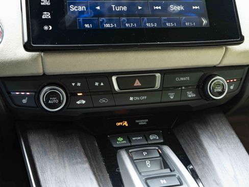 Used 2018 Honda Clarity Touring image 32