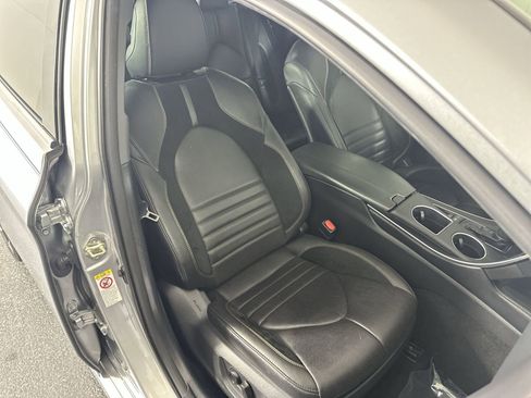 Used 2019 Toyota Avalon Touring image 31