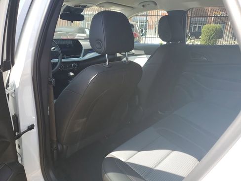 Used 2026 Chevrolet Trax LT image 14