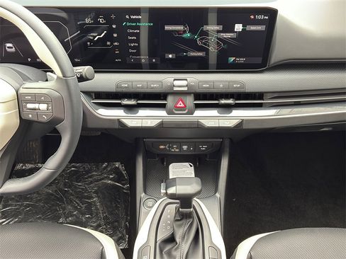 New 2025 Kia K4 GT-Line image 23