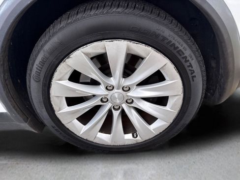 Used 2020 Tesla Model X Long Range AWD/4WD image 9