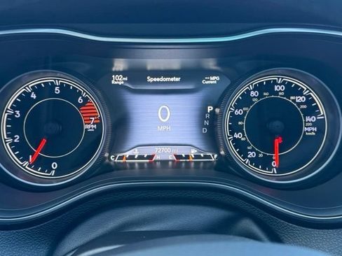 Used 2019 Jeep Cherokee Limited FWD image 29