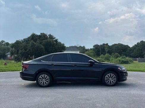 Used 2021 Volkswagen Jetta SE FWD image 6