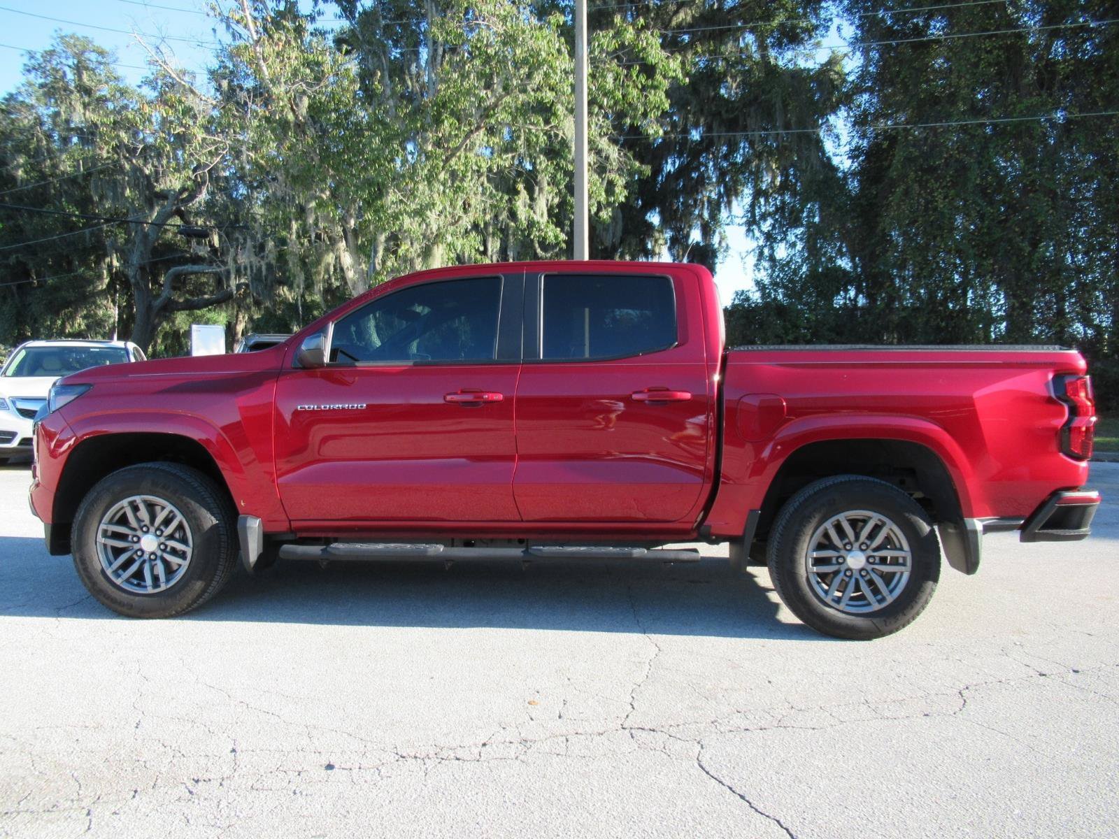 Used 2024 Chevrolet Colorado LT w/ LT Convenience Package RWD image 4