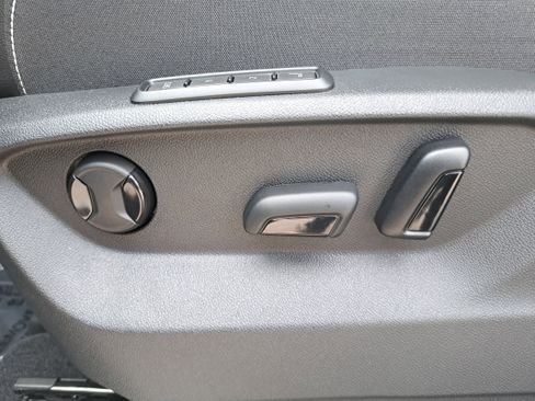 New 2026 Volkswagen Atlas SEL Premium R-Line image 28