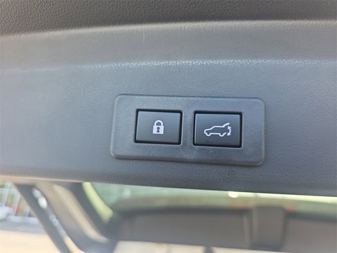 New 2025 Subaru Ascent Bronze Edition image 9