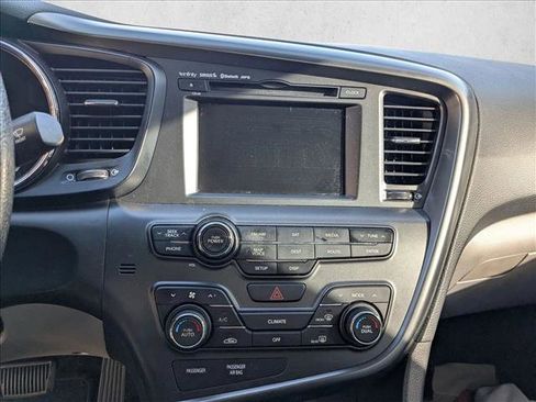 Used 2013 Kia Optima LX w/ Technology Pkg image 8