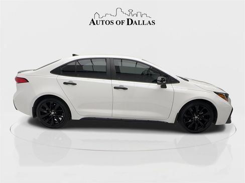Used 2022 Toyota Corolla SE image 7
