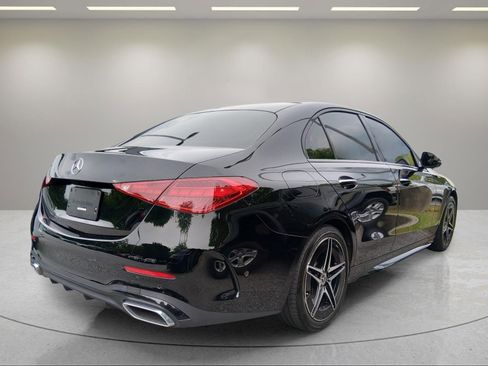 Used 2023 Mercedes-Benz C 300 Sedan image 5