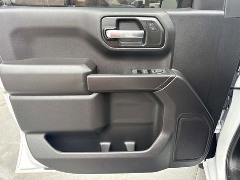 Used 2024 GMC Sierra 1500 Pro w/ Pro Value Package AWD/4WD image 18