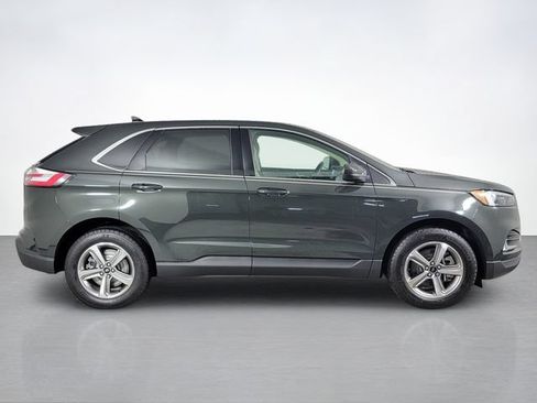 Certified 2024 Ford Edge SEL w/ Convenience Package AWD/4WD image 2