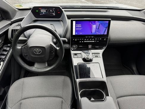 Used 2023 Toyota bZ4X XLE w/ Weather Package image 19