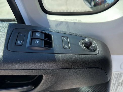 Used 2016 RAM ProMaster 2500 w/ Interior Convenience Group FWD image 6