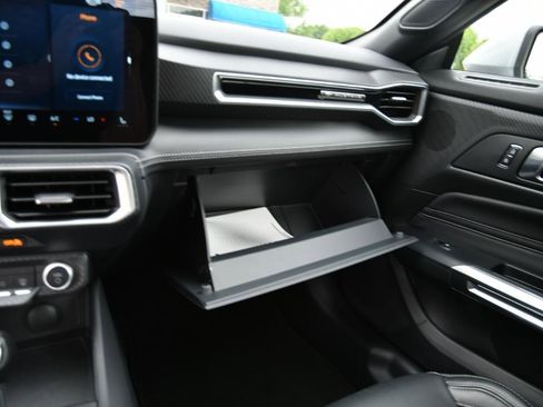 Used 2025 Ford Mustang Premium RWD image 24