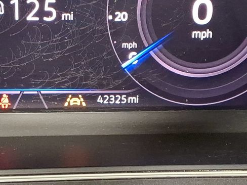 Used 2020 Volkswagen Tiguan SEL AWD/4WD image 20