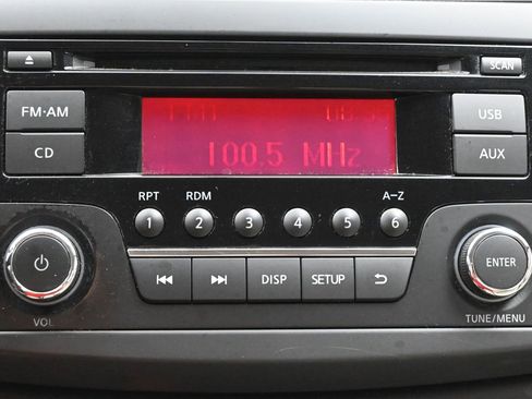 Used 2017 Nissan Sentra S FWD image 14