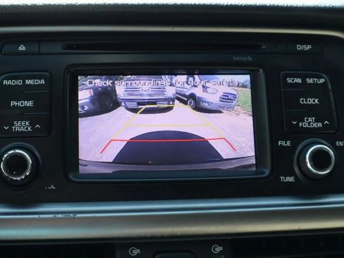 Used 2016 Kia Optima LX FWD image 22