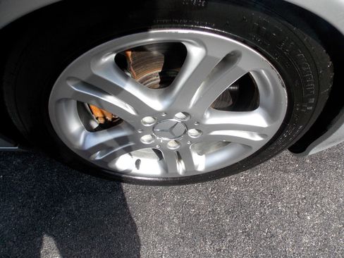 Used 2005 Mercedes-Benz E 500 4dr Sdn 5.0L 4MATIC image 23