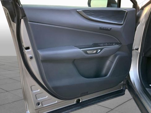 Used 2025 Lexus NX 250 FWD w/ Accessory Package (2T) image 21
