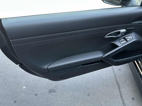 Used 2015 Porsche Cayman RWD image 14