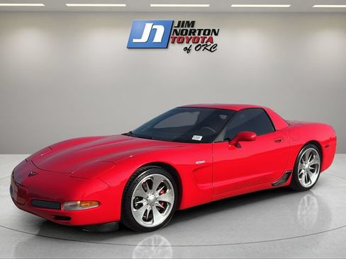 Used 1999 Chevrolet Corvette Coupe RWD image 1