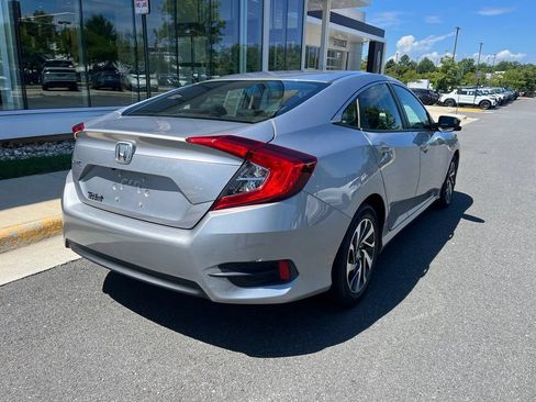 Used 2016 Honda Civic EX image 8