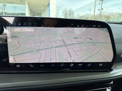 New 2026 Chevrolet Traverse LT w/ Midnight/Sport Edition image 19