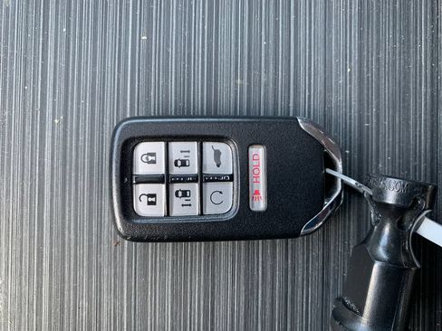 Used 2020 Honda Odyssey EX-L image 31