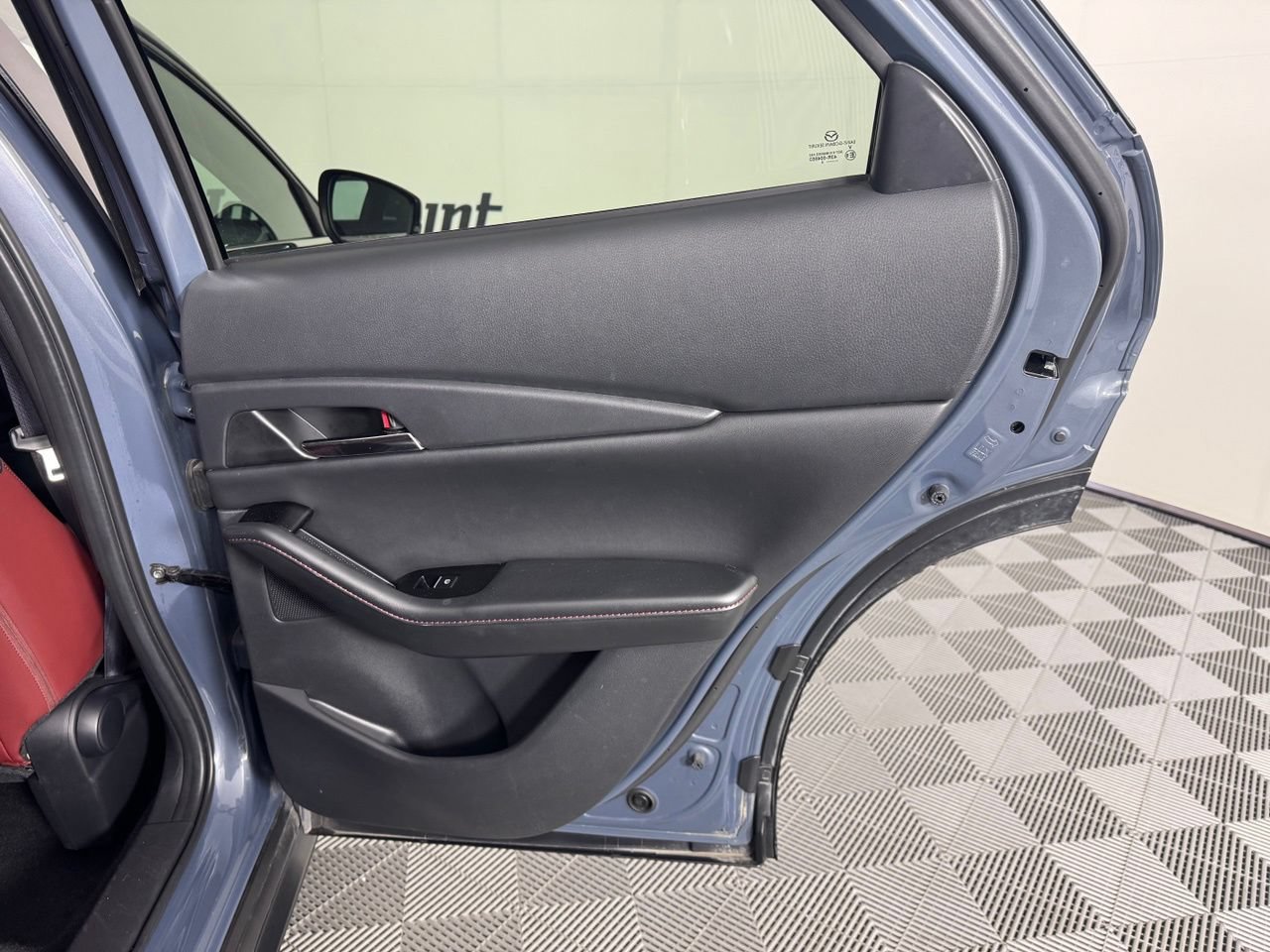 Used 2025 MAZDA CX-30 AWD 2.5 S w/ Preferred Package image 35