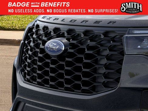 New 2026 Ford Explorer ST-Line w/ ST-Line Street Pack RWD image 18