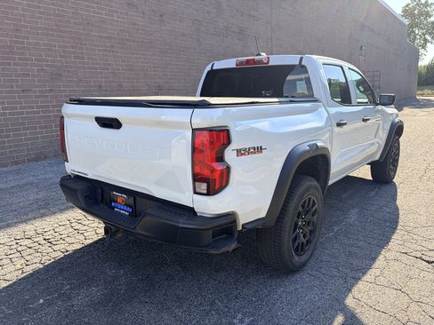 Used 2023 Chevrolet Colorado Trail Boss w/ Advanced Trailering Package AWD/4WD image 5