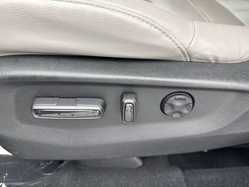 Used 2018 Honda CR-V EX-L image 19